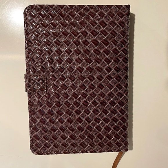 Basketweave Vinyl Lined Journal - Picture 2 of 6